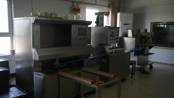 庫(kù)爾勒 鄉(xiāng)村食品加工廠(chǎng)，架起就業(yè)與銷(xiāo)售'零距離'橋梁